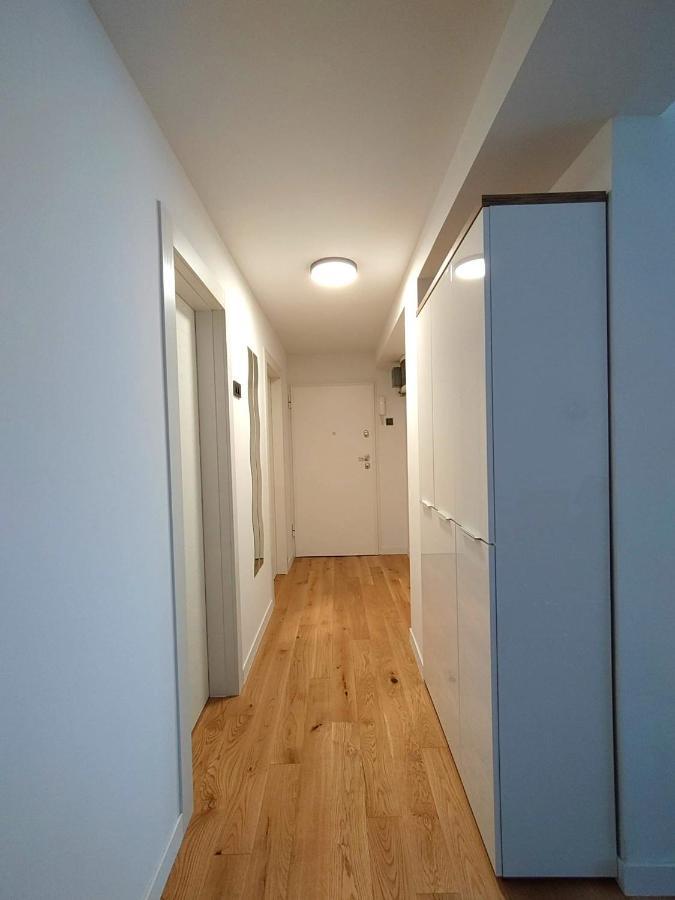 Apartment Marina Zara Esterno foto